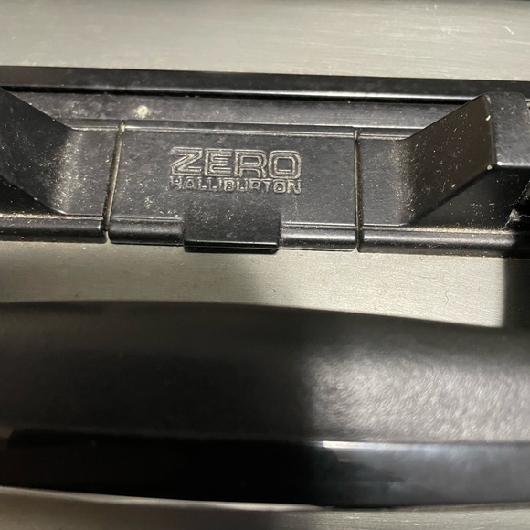 Zero Halliburton Briefcase